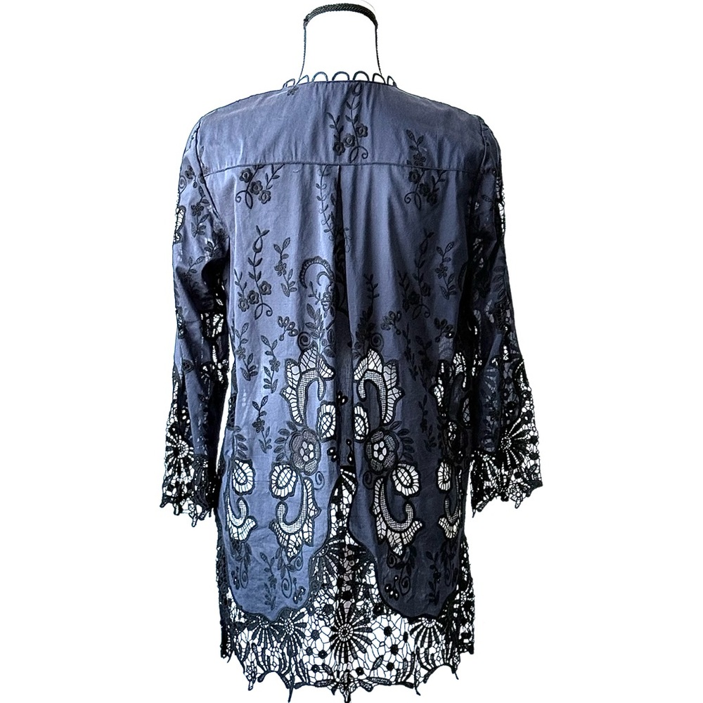 Gorgeous Blue blouse - Picture 3 of 4